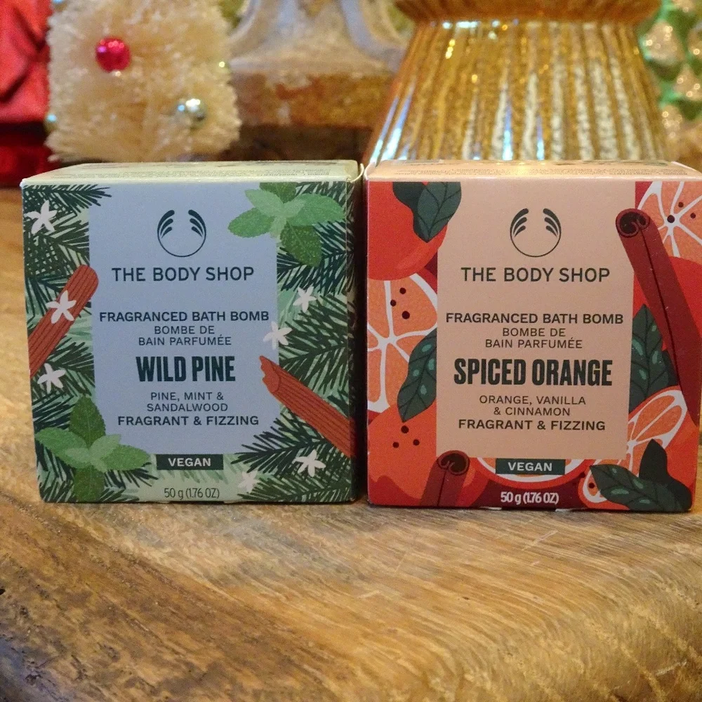 NEW! The Body Shop Vegan Wild Pine Fragranced Bath Bomb - Pine, Mint, Sandalwood